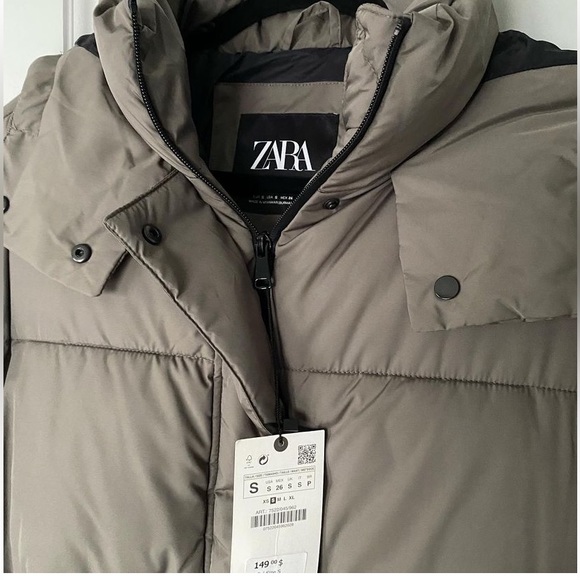 Brand new ZARA Quilted Hooded Puffer Jacket - Picture 4 of 7